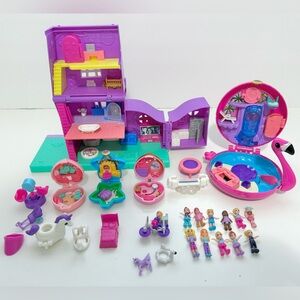 Polly Pocket Dollhouse & Flamingo Floatie, 12 Micro Polly Dolls & Accessories